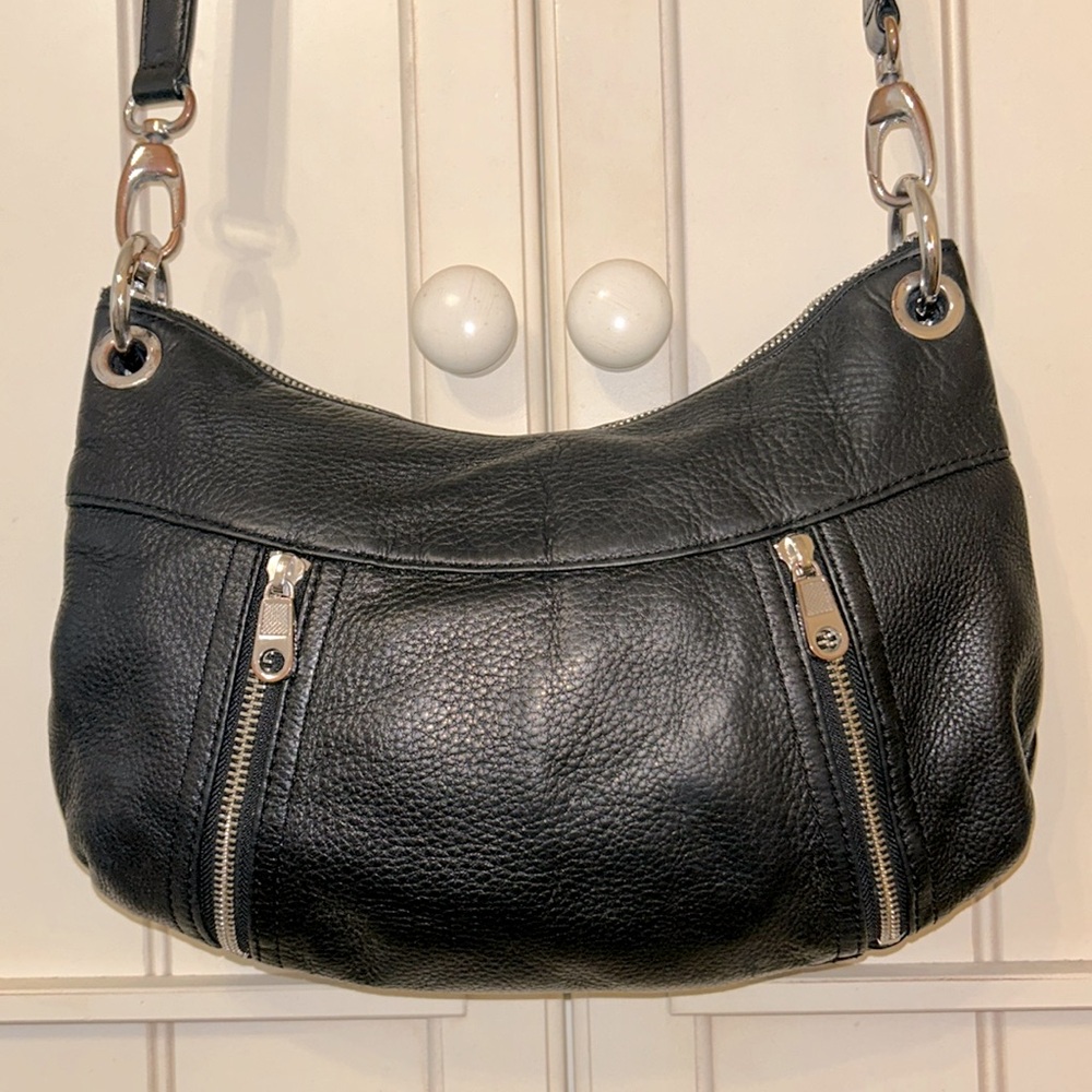 Beautiful Soft Black Pebble Leather Vintage DKNY Bag 🖤🖤🖤